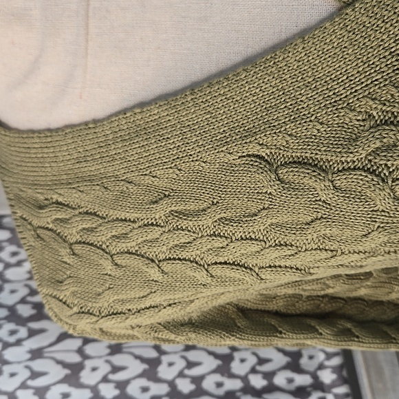 NWOT Belle by Kim Gravel Sage/Olive Cable Knit Cardigan Hip-Length - Picture 2 of 11